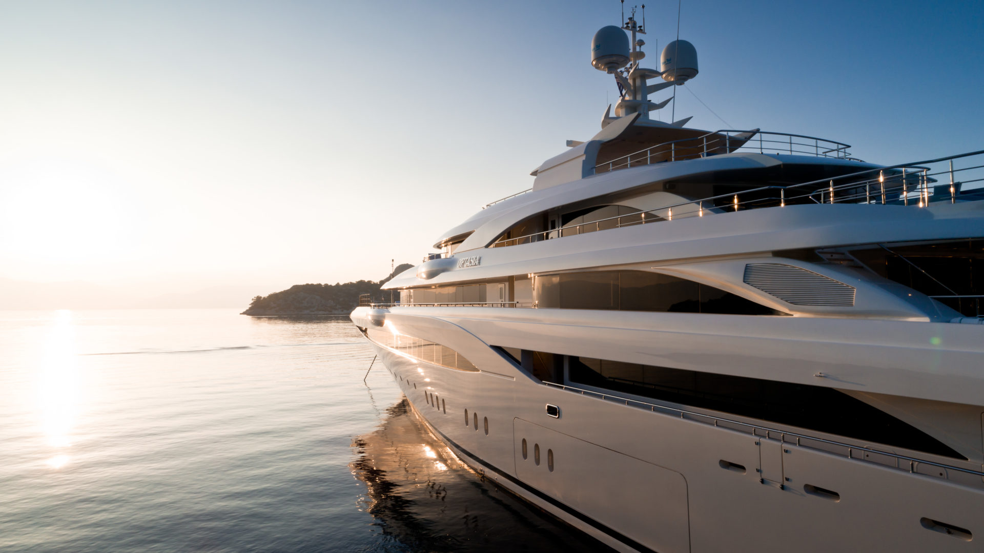 how to yacht charter